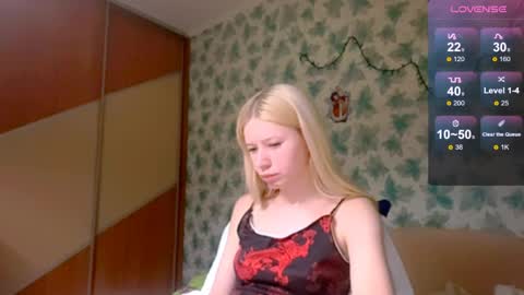 Snapshot of barbie_angel_ chatting on 04-06-26, 06:09 Barbie online show from 04-06-26, 06:09
