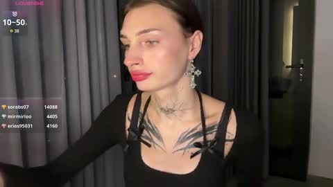 My name is Molly. Please say hello I like talking to you. If you have any wishes or obscene desires please use the tip menu online show from 01-07-25, 10:54