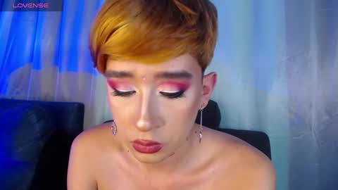 Snapshot of barbie_boy_ chatting on 01-27-25, 07:35          I work from home this is my room 3 online show from 01-27-25, 07:35