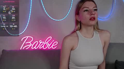 Snapshot of barbie_emi chatting on 02-12-25, 01:19 barbie_emi online show from 02-12-25, 01:19