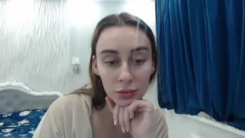 Snapshot of barbie_giirls_ chatting on 01-15-26, 04:33 Kate online show from 01-15-26, 04:33