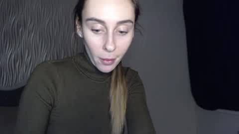 Snapshot of barbie_giirls_ chatting on 02-03-26, 03:50 Kate online show from 02-03-26, 03:50