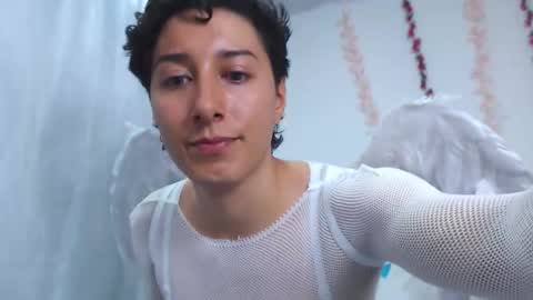 Snapshot of barbie_girl_1111 chatting on 10-26-25, 02:06 barbie_girl_1111 online show from 10-26-25, 02:06