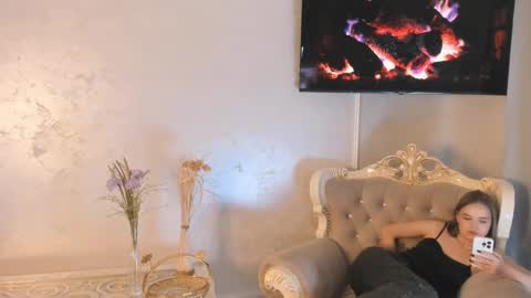 Eva online show from 03-10-25, 06:34