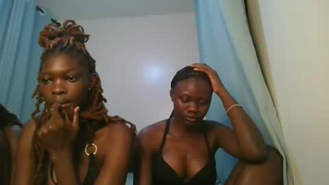 queen online show from 03-11-26, 10:05