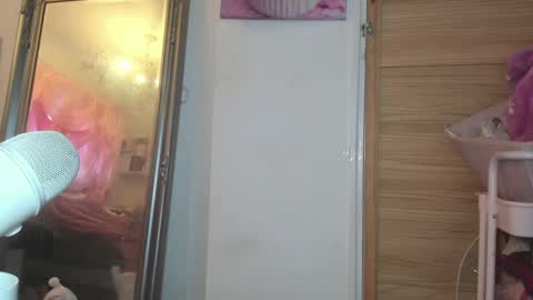 ely ink online show from 01-21-25, 10:19