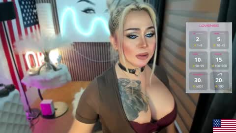 Miss Alexa Fields  online show from 10-07-25, 04:31
