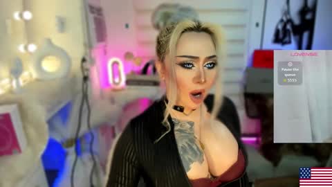 Miss Alexa Fields  online show from 10-13-25, 07:25