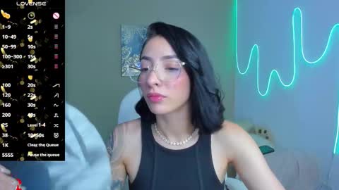 Snapshot of barbiie_scoth chatting on 10-23-25, 07:56 Barbie Scot online show from 10-23-25, 07:56