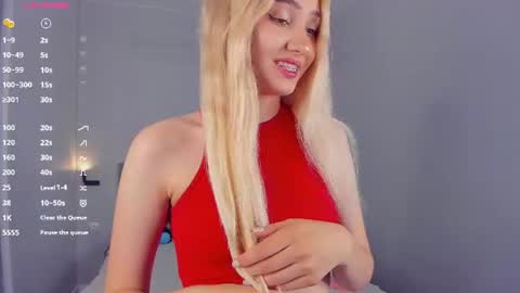 Mia online show from 07-29-26, 02:15