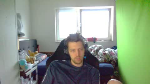 Snapshot of barca200 chatting on 02-07-25, 07:29 barca200 online show from 02-07-25, 07:29