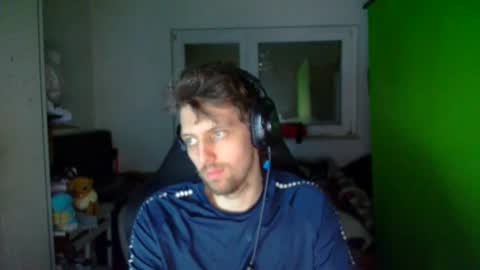 Snapshot of barca200 chatting on 02-13-25, 09:38 barca200 online show from 02-13-25, 09:38