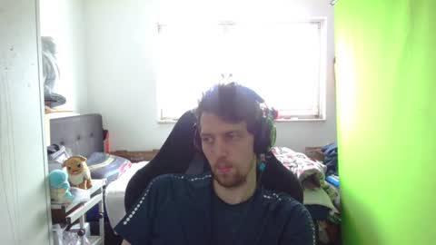 Snapshot of barca200 chatting on 02-14-25, 01:51 barca200 online show from 02-14-25, 01:51