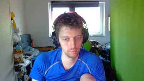 Snapshot of barca200 chatting on 09-26-25, 06:17 barca200 online show from 09-26-25, 06:17