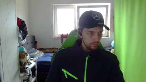 Snapshot of barca200 chatting on 10-12-25, 08:46 barca200 online show from 10-12-25, 08:46