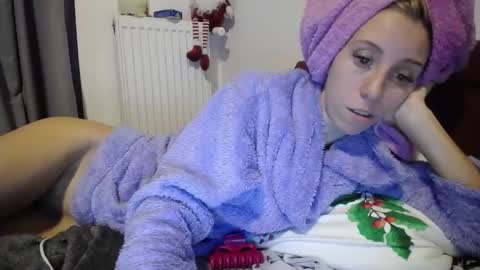 Lena online show from 12-23-24, 09:08