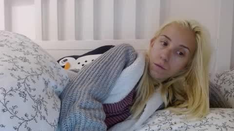 Lena online show from 09-09-25, 09:31