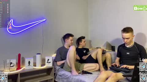 Fansly  Barney  and Kevin T  online show from 03-07-25, 08:55