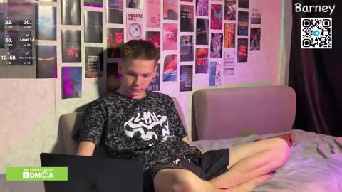 Fansly  Barney  and Kevin T  online show from 09-30-25, 10:42