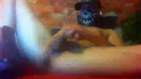 Snapshot of bartbartek chatting on 09-20-25, 01:39 bartbartek online show from 09-20-25, 01:39