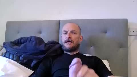 Snapshot of basiccamguy chatting on 09-30-25, 11:59 basiccamguy online show from 09-30-25, 11:59