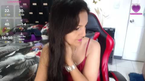 Snapshot of basmahernandez chatting on 11-20-25, 12:16 Besma online show from 11-20-25, 12:16