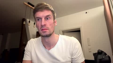 Snapshot of basst23 chatting on 12-01-24, 10:43 basst23 online show from 12-01-24, 10:43