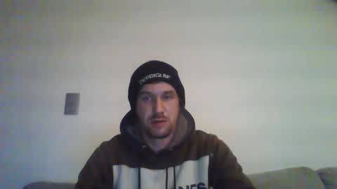 basteleus1 online show from 02-18-25, 12:59