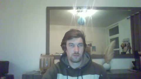 basteleus1 online show from 02-19-25, 09:36