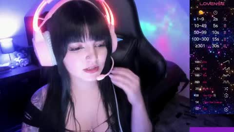  . 111 online show from 04-17-26, 03:09