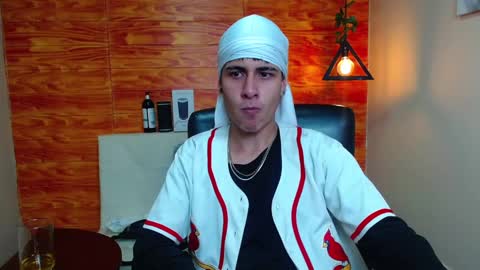 Bastian online show from 01-12-25, 03:49