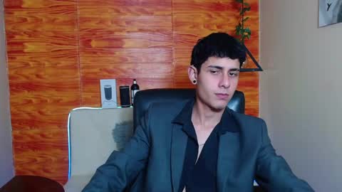 Bastian online show from 01-18-25, 07:07