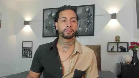 Snapshot of bastian_jones1 chatting on 09-16-25, 09:43 bastian_jones1 online show from 09-16-25, 09:43