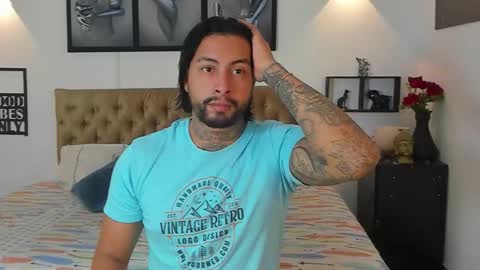 Snapshot of bastian_jones1 chatting on 10-07-25, 07:05 bastian_jones1 online show from 10-07-25, 07:05