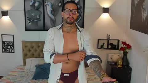 Snapshot of bastian_jones1 chatting on 10-08-25, 12:41 bastian_jones1 online show from 10-08-25, 12:41