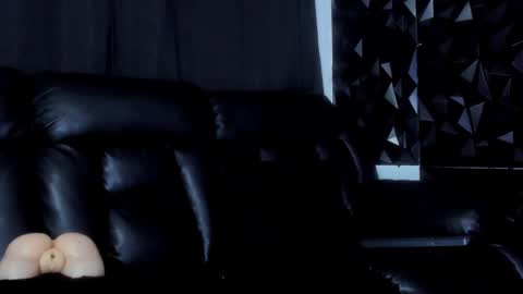 Snapshot of bastian_ruiz chatting on 02-20-25, 03:34 bastian online show from 02-20-25, 03:34