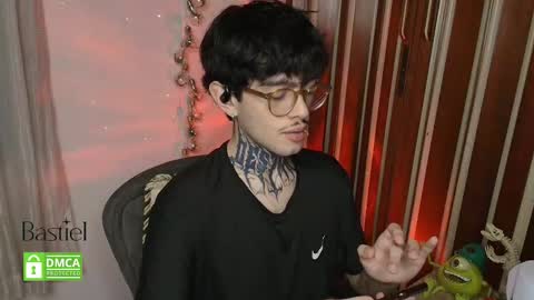 Snapshot of bastiel_ chatting on 11-07-25, 01:38 Bastiel online show from 11-07-25, 01:38