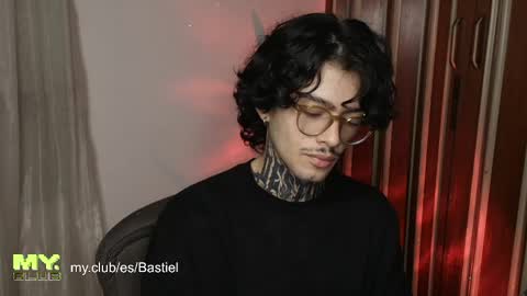 Snapshot of bastiel_ chatting on 05-06-26, 03:46 Bastiel online show from 05-06-26, 03:46