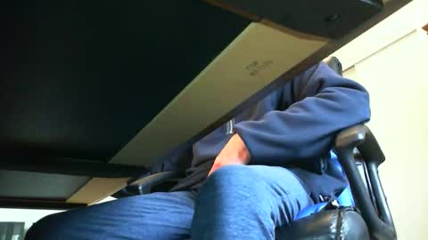 BateBro13 online show from 04-16-26, 02:40