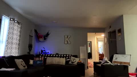 Snapshot of battlewolfxx chatting on 01-08-26, 01:13 battlewolfxx online show from 01-08-26, 01:13