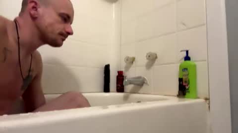 Snapshot of battlewolfxx chatting on 01-18-26, 08:07 battlewolfxx online show from 01-18-26, 08:07