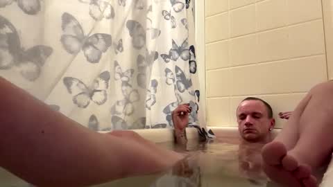 Snapshot of battlewolfxx chatting on 02-07-26, 06:39 battlewolfxx online show from 02-07-26, 06:39