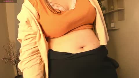 Snapshot of battymoll chatting on 06-13-26, 03:54 battymoll online show from 06-13-26, 03:54