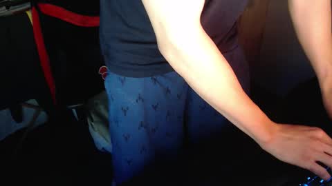 Snapshot of bavi99 chatting on 01-10-26, 10:03 Try asking online show from 01-10-26, 10:03