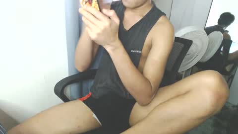 Snapshot of baxter_bab chatting on 02-05-25, 05:20 Lf Babe online show from 02-05-25, 05:20