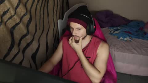 Snapshot of baxxline chatting on 02-24-25, 12:41 Baxxline online show from 02-24-25, 12:41