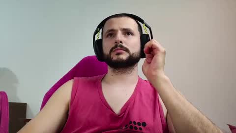 Snapshot of baxxline chatting on 10-03-25, 02:08 Baxxline online show from 10-03-25, 02:08