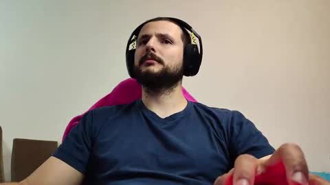 Snapshot of baxxline chatting on 10-16-25, 08:26 Baxxline online show from 10-16-25, 08:26