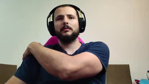 Snapshot of baxxline chatting on 10-17-25, 07:55 Baxxline online show from 10-17-25, 07:55