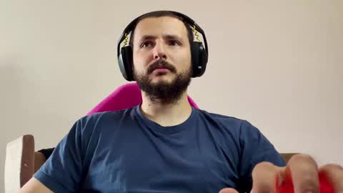 Snapshot of baxxline chatting on 10-27-25, 12:09 Baxxline online show from 10-27-25, 12:09